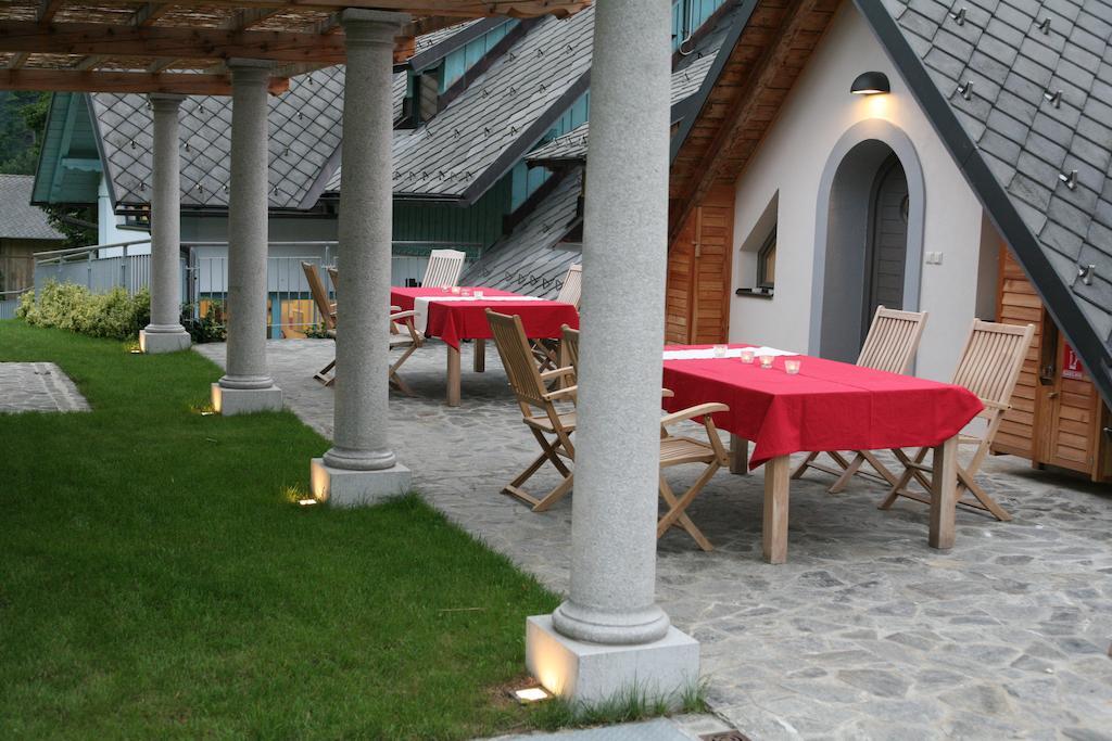 Apartments Cvetje V Jeseni Skofja Loka Bagian luar foto