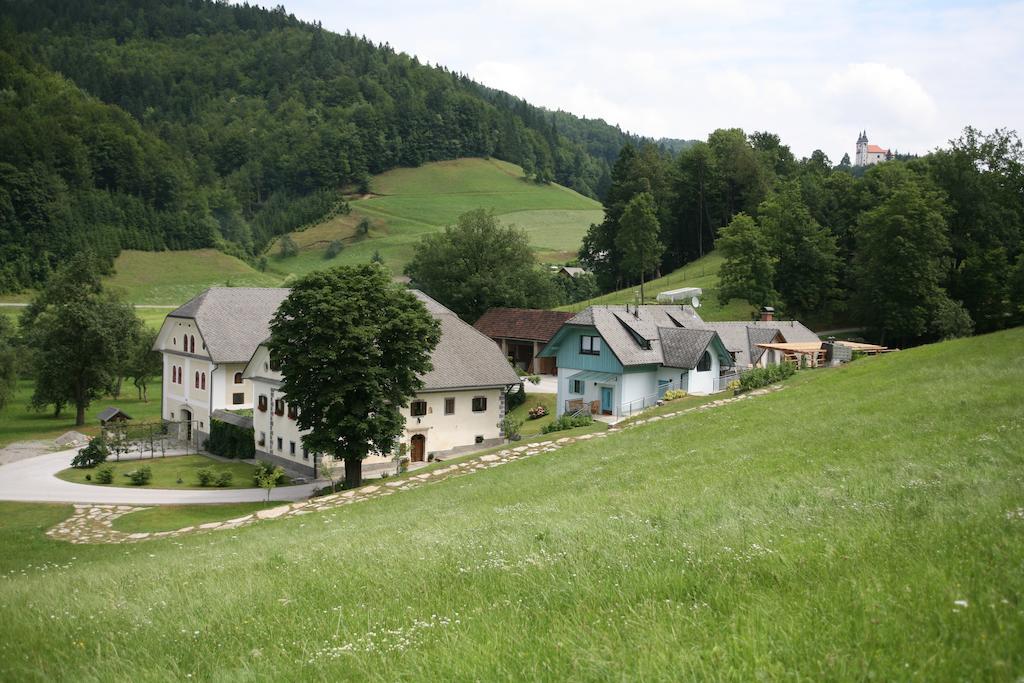 Apartments Cvetje V Jeseni Skofja Loka Bagian luar foto
