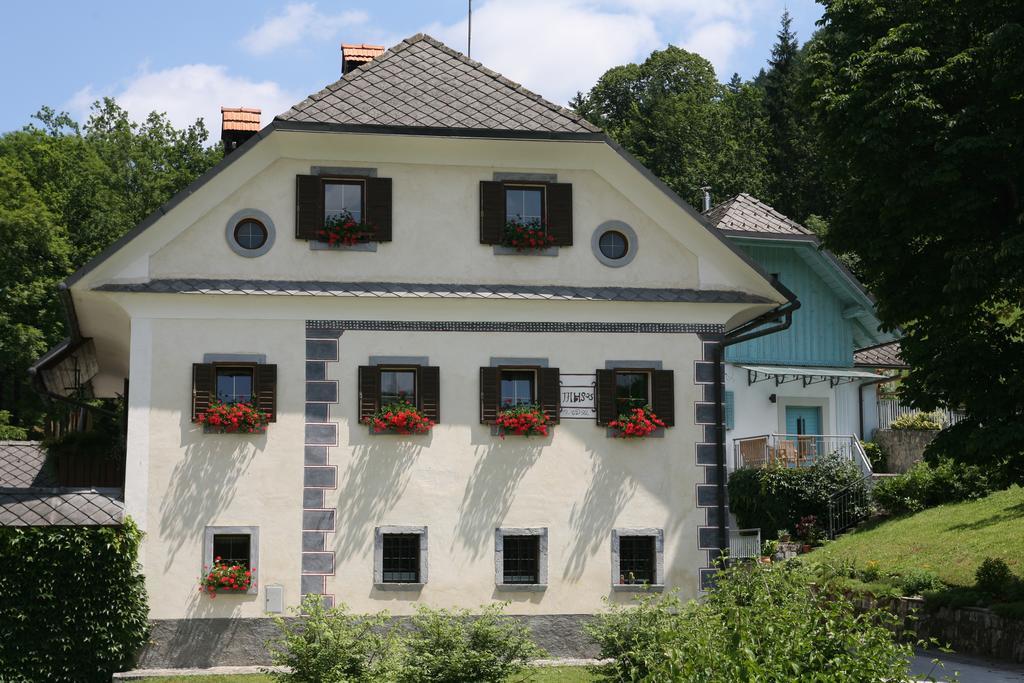 Apartments Cvetje V Jeseni Skofja Loka Bagian luar foto